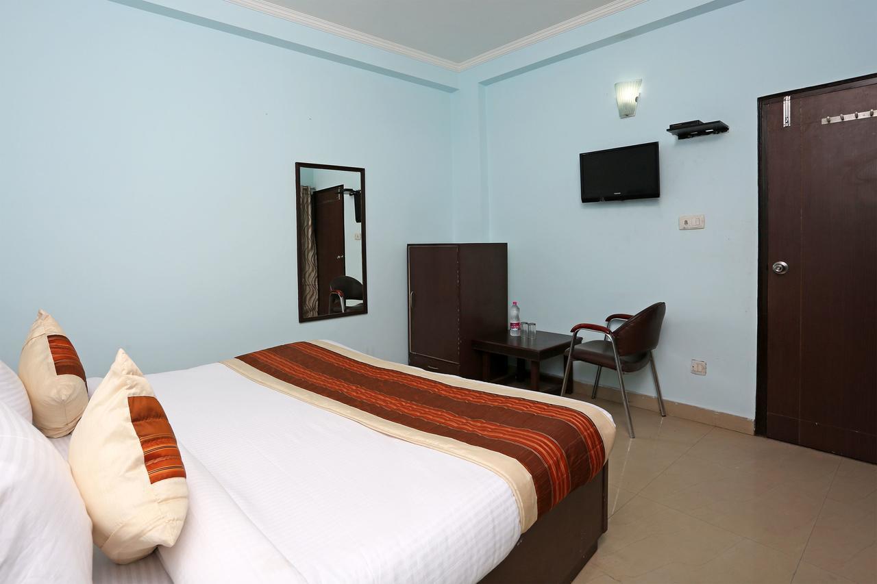 Hotel Le Princess @ Airport Nuova Delhi Esterno foto