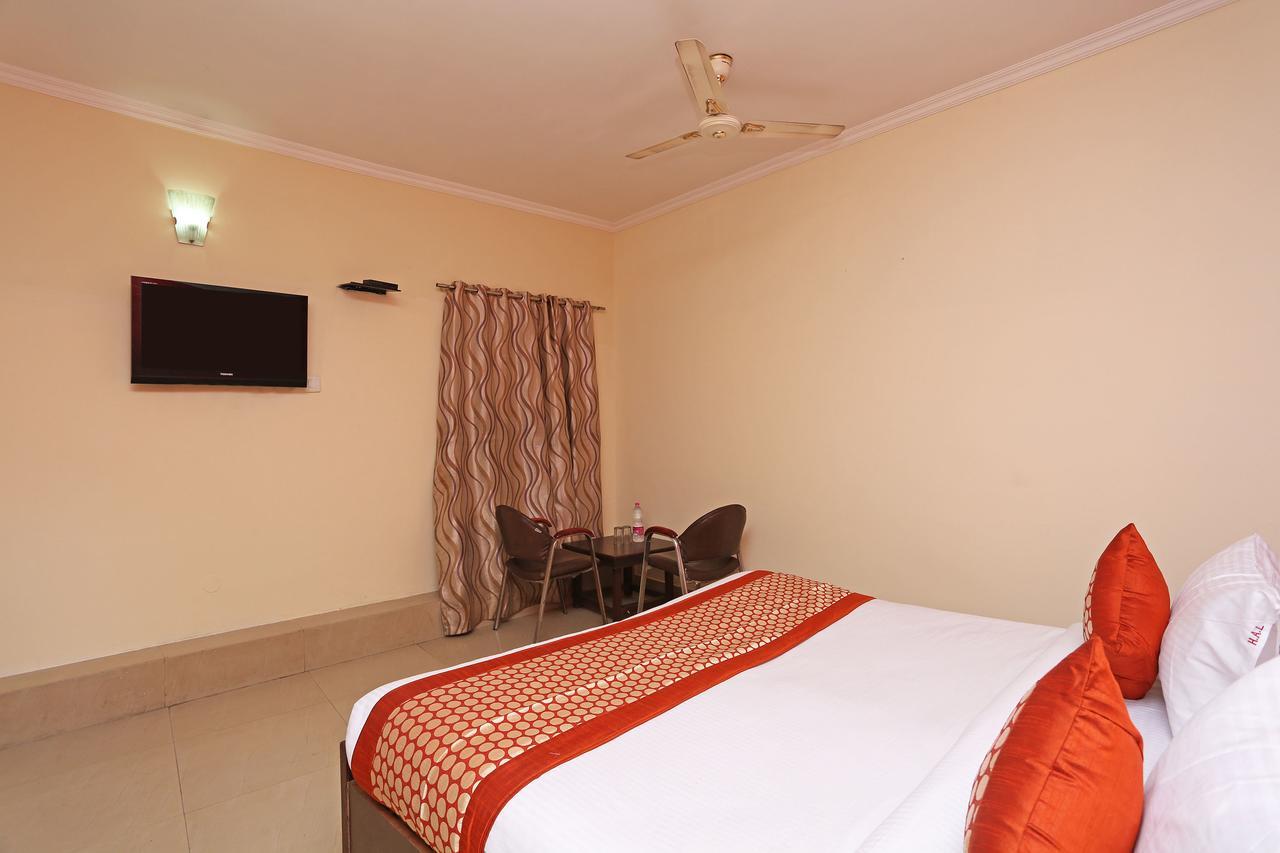 Hotel Le Princess @ Airport Nuova Delhi Esterno foto