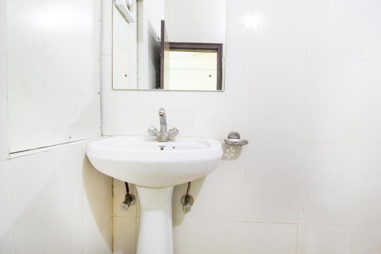 Hotel Le Princess @ Airport Nuova Delhi Esterno foto